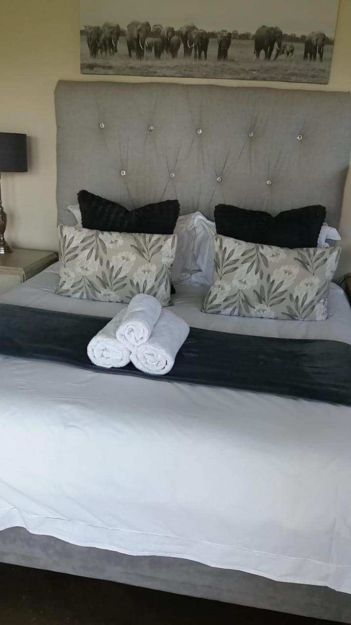 Lola'S Self Catering Accommodation Clarens Eksteriør billede